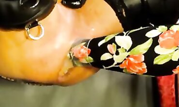 Pro Anal Fisting and Footjob Session