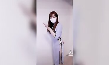 TikTokで削除されたあそこ丸出しの動画