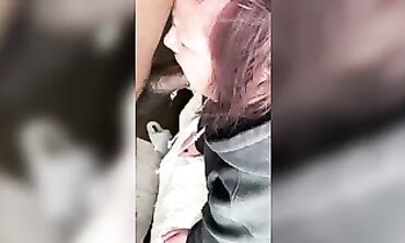 Ebony MILF Gives Deep Throat Blowjob POV
