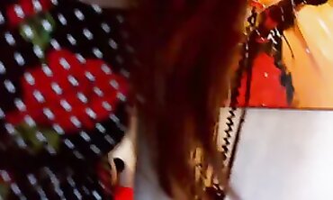 Nicoletta Embassi Plays with Phat Balloons in Solo Masturbation