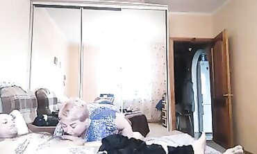 Russian BBW Stepmother Gives Deep Throat Blowjob And Fuck