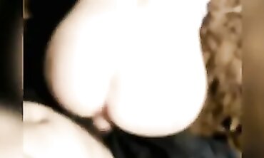 Blonde Amateur Gets Pounded and Cumshot in Public