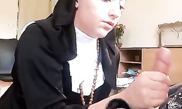 French Amateur Cuckold Gets Handjob in Religious Guest Room