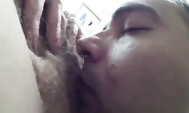 Ample Shaggy Mature Cunt