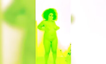 Ebony Solo: Huge Tits & Big Ass Trippy Nude