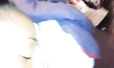 Amateur Black Deep Throat in the Car