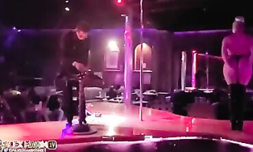 Cuatro Flashes de Sexo en Vivo: Una Noche Mágica