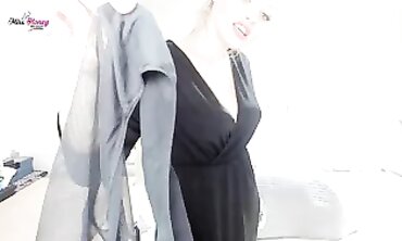 Miss Honey Barefeet Nuzzles Thong in Solo Webcam JOI