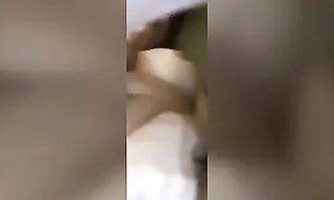 Pink Gives a Plump Cougar a Sensual Massage