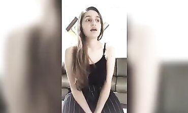 VACATION FALA SOBRE TER PEITO GRANDE