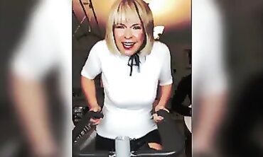 Toyah Willcox Gets Wet in a T-Shirt