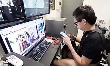 Molesto a mi novio en su trabajo por qué no me da