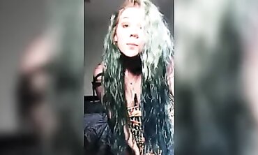 Rainbow Pear: Phat Ass White Girl With Huge Arse 13