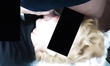 Lei mi lecca cazzo, palle e culetto