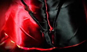 Vampire Cosplay Milf Takes a Hardcore Blowjob and Cumshot