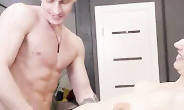 Hairy Cougar Loves Rough Blowjob Action