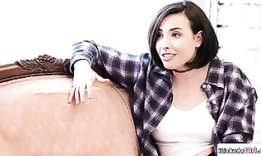 Crimson-Haired Casey Calvert Licks Maya Kendrick's Ass