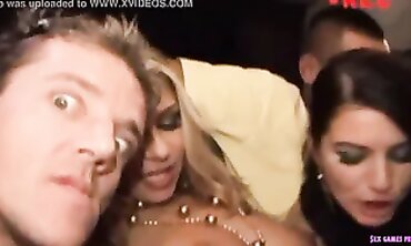 Night in Prague: Trio Orgy in a Soiree Limousine