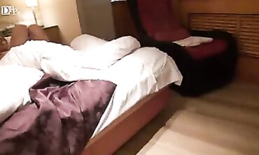 お金を借りに来た刺青女にハメ撮りを条件に貸してあげました めぐ 2