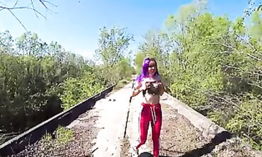 Russian Amateur Gets Outdoor Blowjob And Cumshot In Nature