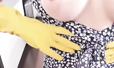 ASMR Time-Stop: Cougar Kit Mercer's Step-Son Gets A Huge Load