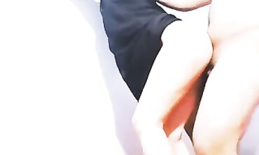 Dali3ni wifchakhni habibi: Nikni ala mahlak ifchakhni hab
