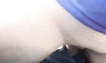 Blonde Amateur Gets Screwed For Cash On The Road