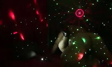 Molly Pretty: Trance Party MILF
