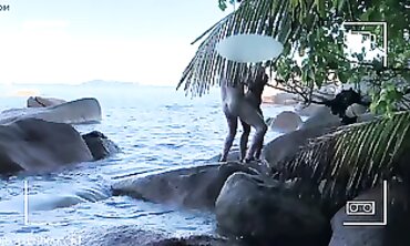 Voyeur Spy Cam: Naked Lovers Making Love on the Beach