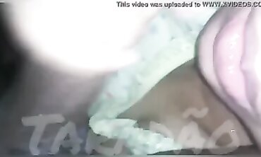 Latina BBW Amadora Felpuda Chupando e Tomando Leite de Pica