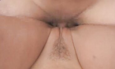 Gianna Michaels Lets Her Fat Hooters Wiggle As She Gets Drilled On The Bed