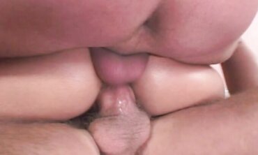 Cool Mandy Boned By 2 Dudes In The Caboose And Vulva