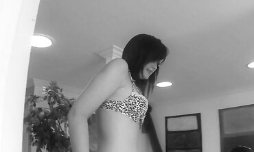 Brown-Haired nineteen Year Aged Blaire Banks Gets Her Cunny Eaten The Pummeled two