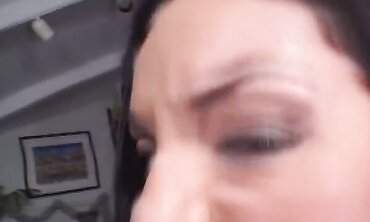 Kody Coxxx And Ice La Fox Get Tucked By A Trunk And A Wire On
