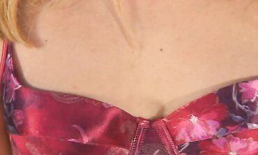 Where the bang's the G Spot? - OLIVIA SAINT