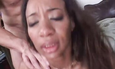 Like A Xxl Bouncy Ass Then See Diamond Rene Work It In This 3way