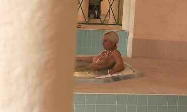 Morgan Moon Porks A Random Stud At The Day Spa She Was Crazy For Manmeat!