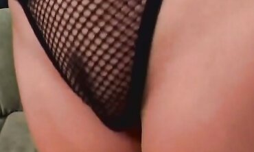 Manstick Nest Sativa Rose Rhythmically Works Her Thighs To Make Her Fellow Jism