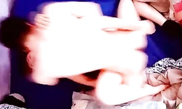 Hispanic Crimson Head Likes To Bellow And Torrid Up Her Dude