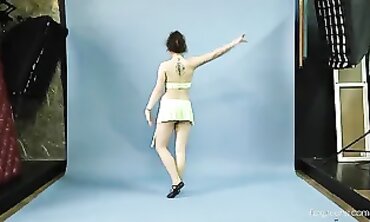 Mila The Gymnast Spreading Her Legs On The Floor