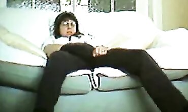 Housewife's Covert Diary: Day 2 Solo Session