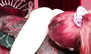 Harley Quinn Gets a Deepthroat and Rimming Session