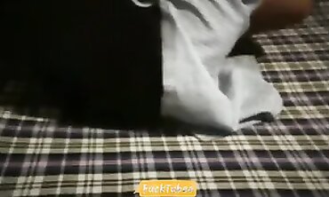 Suraiya Gets Creamed in Amateur Room Sex