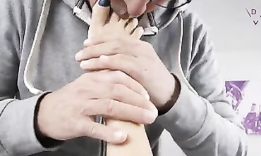 Dirty Tina: Extremes Nylon-Fetisch & Saftige Interracial POV