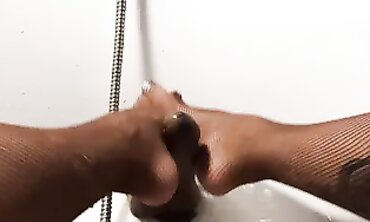 Beauty Blondie Gets Devilish Pedicure in the Bathroom
