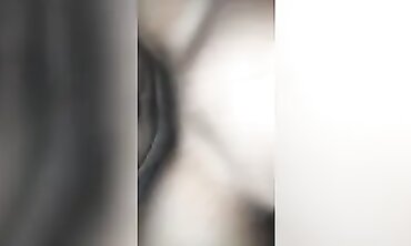 Bombshell Girlfriend Gets Rammed in Motel Room