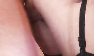 Dirty Tina: Untreue MILF Schwanger im POV