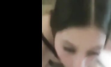 Primera Mamada: Historia Real en Webcam
