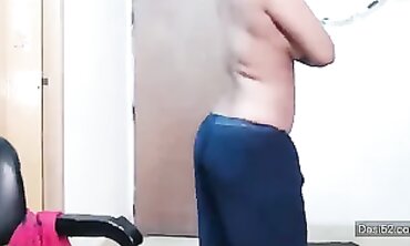 Hot Indian Desi Girl Dancing On Webcam