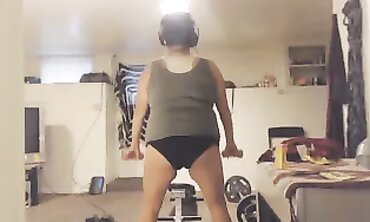 Dee Gets Anal Workout Booty Snuffled and Romped